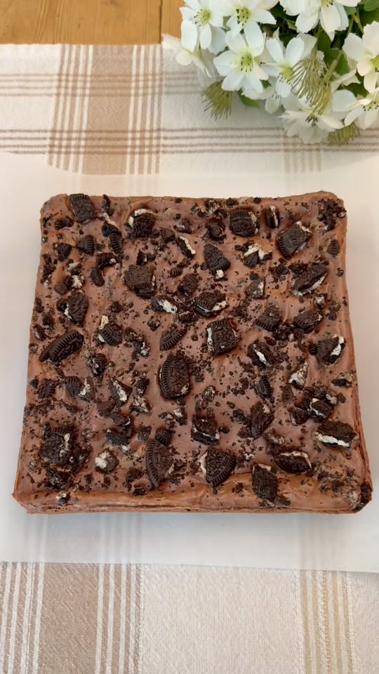Double Chocolate Oreo Cheesecake Bars