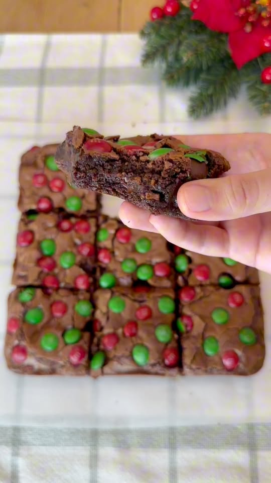Fudgy Christmas M&M Brownies