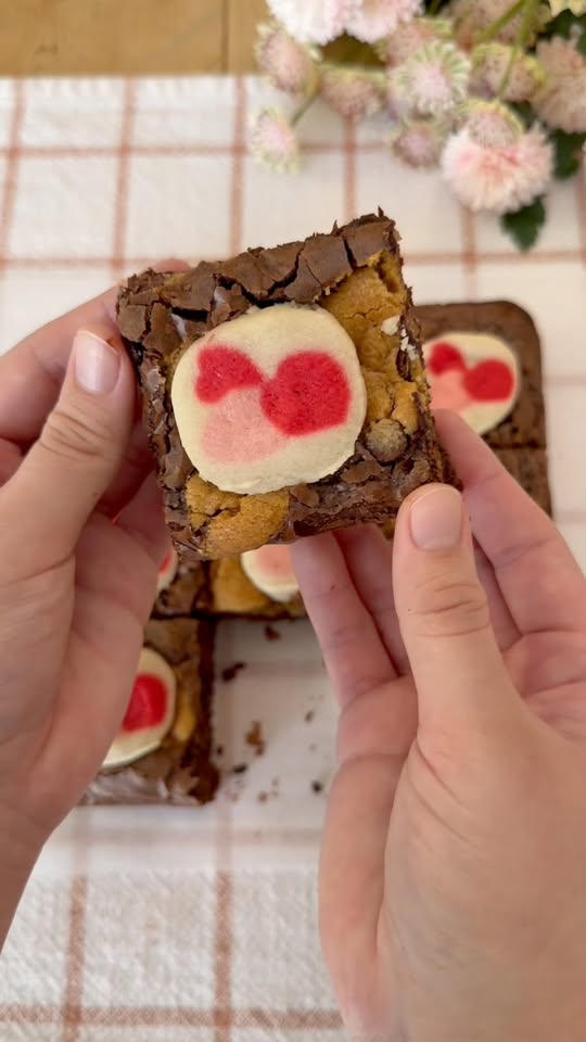 Easy Valentines Brookies