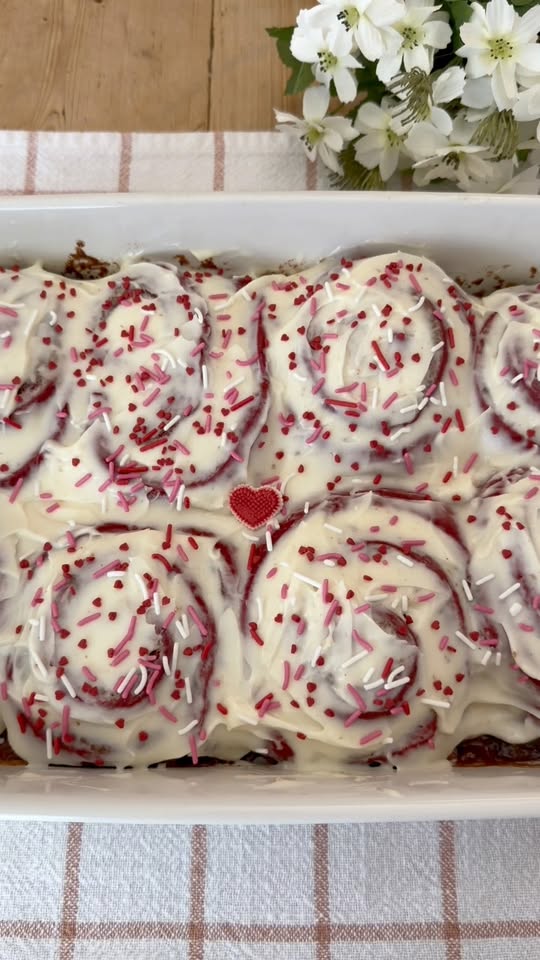 Red Velvet Cinnamon Rolls