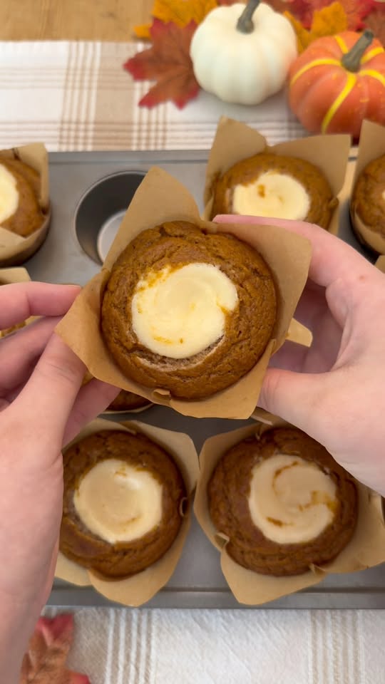 Pumpkin Cream Cheese Muffins