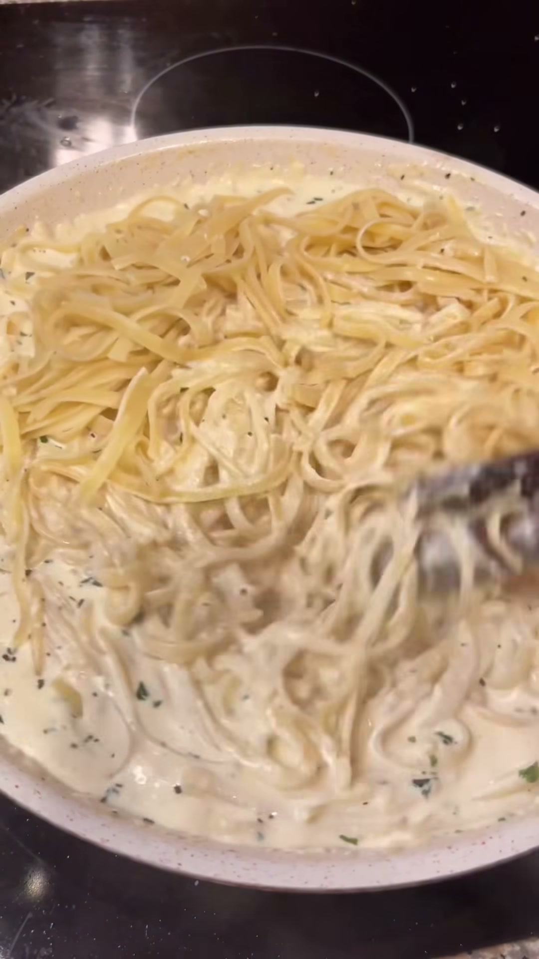 Creamy Fettuccine Alfredo With Shrimp