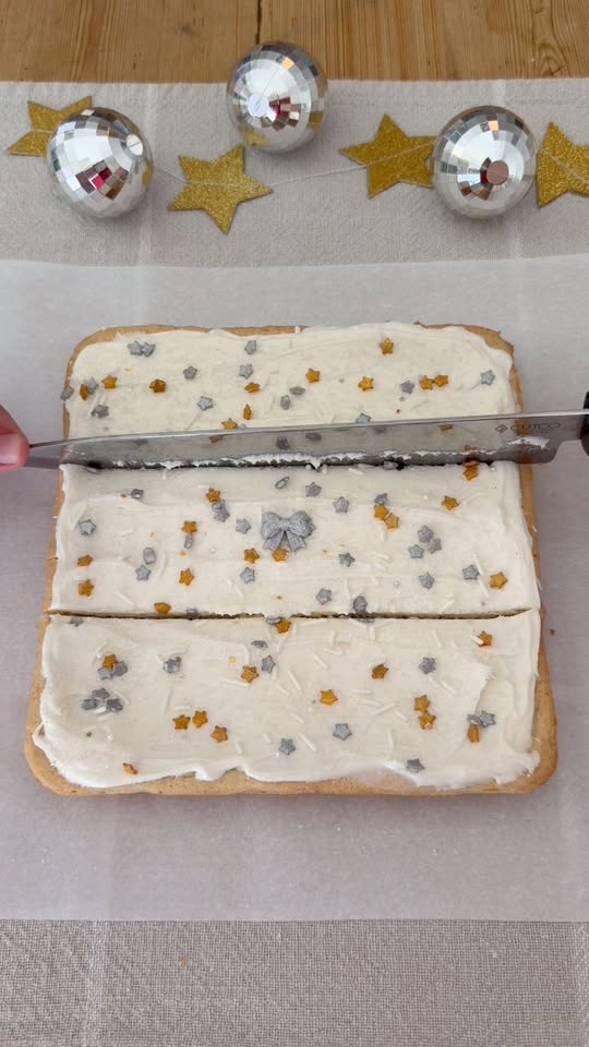 Soft Frosted New Year'S Eve Sugar Cookie Bars