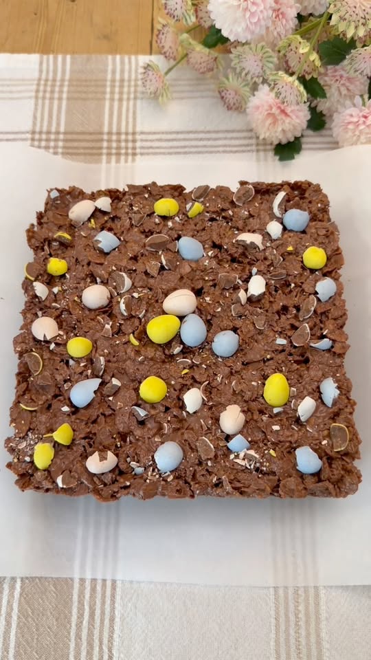 Mini Egg Chocolate Crunch Brownies