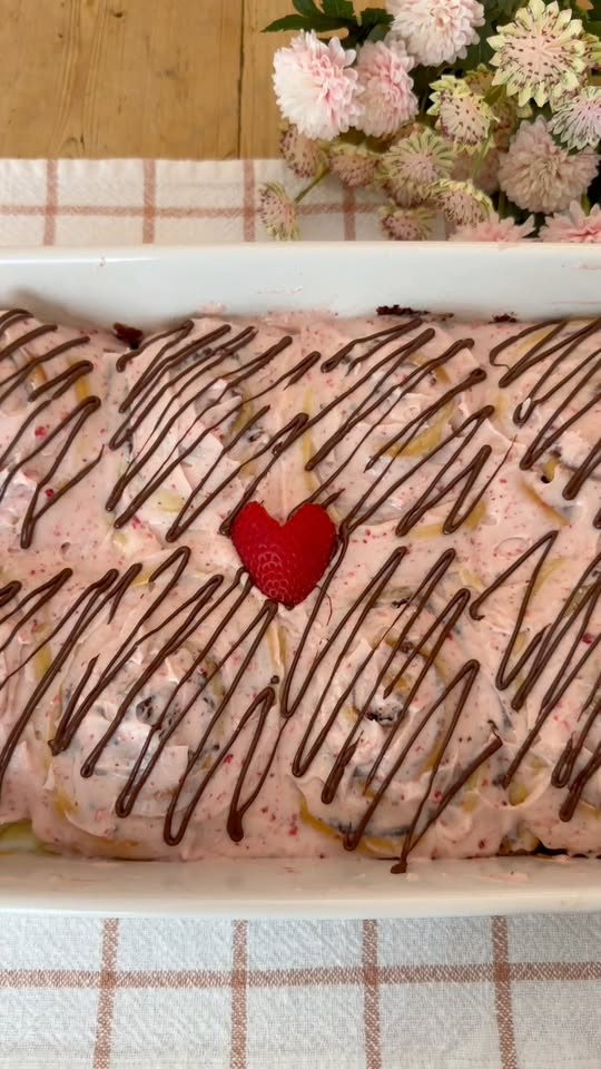 Chocolate Strawberry Cinnamon Rolls