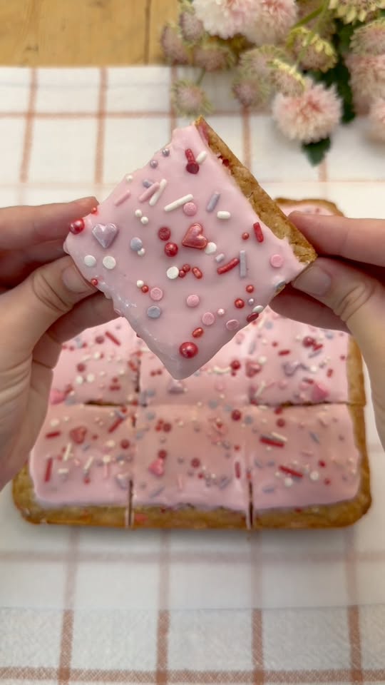 Valentines Funfetti Blondies
