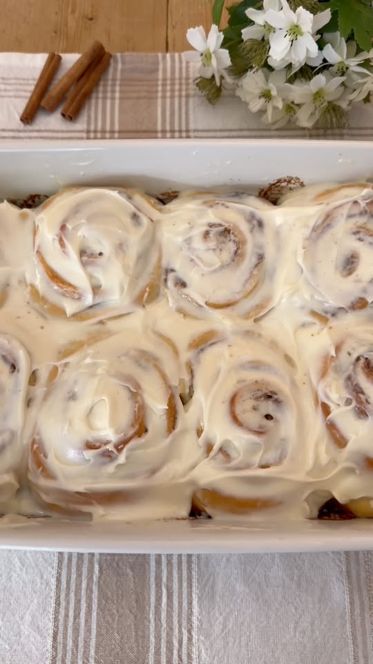 Classic Gooey Cinnamon Rolls