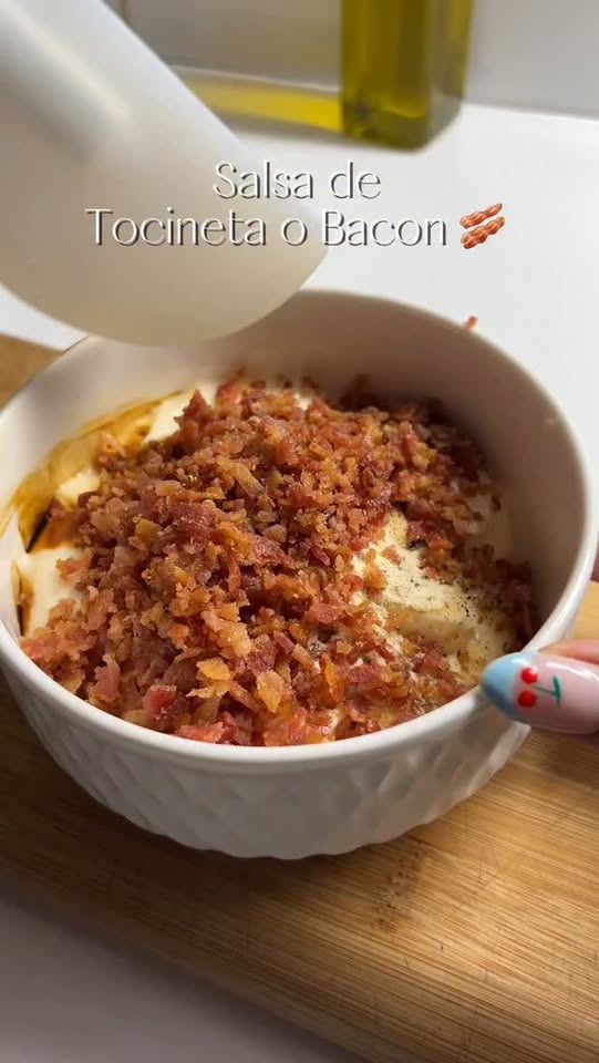 Rauchiger Speck-Dip