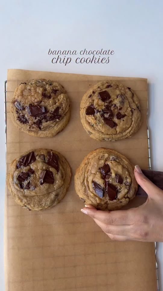 Banana chocolate chip cookies