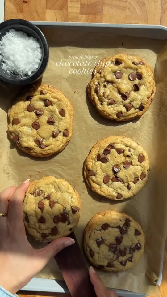 Brown butter chocolate chip cookies