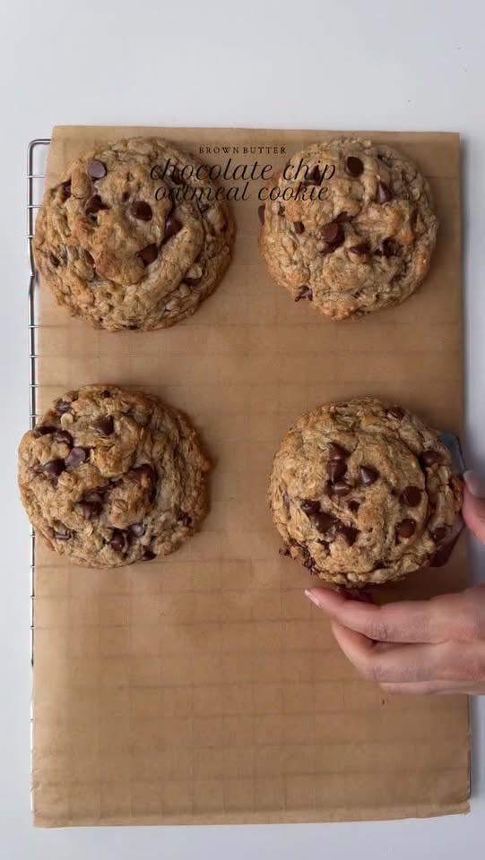 Brown butter Oatmeal chocolate chip cookies