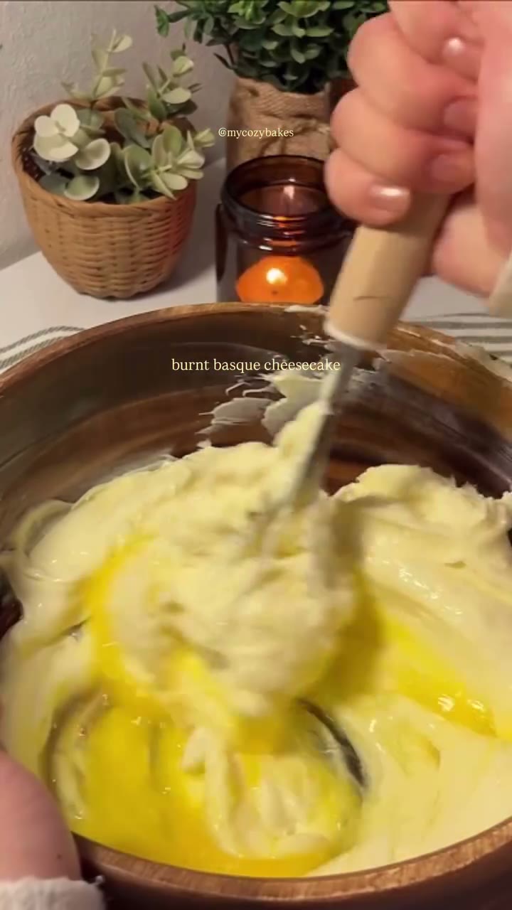 Gebrannter Baskischer Cheesecake