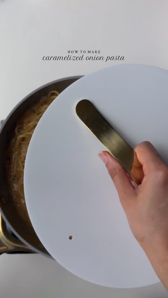 Caramelized onion pasta