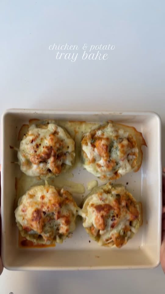 Cheesy chicken and potato tray bake