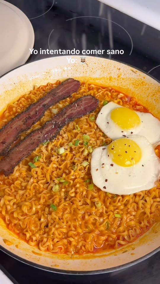 Cremiges Käse-Buldak-Ramen