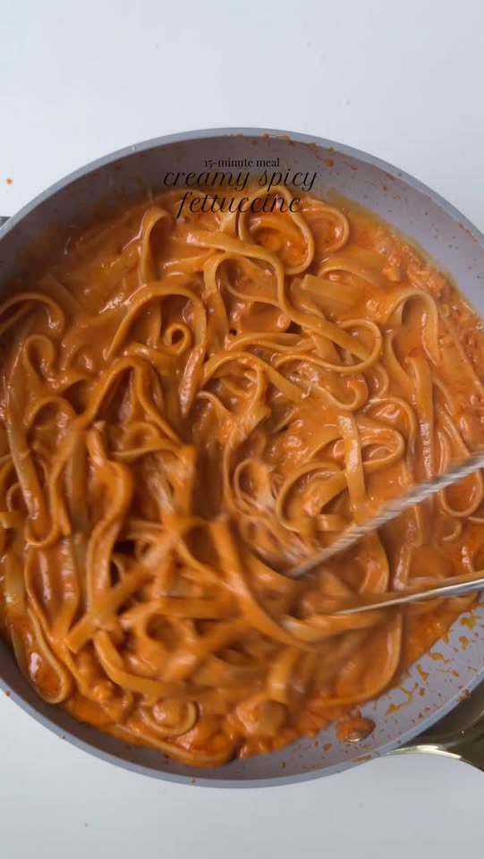 Creamy spicy fettuccine