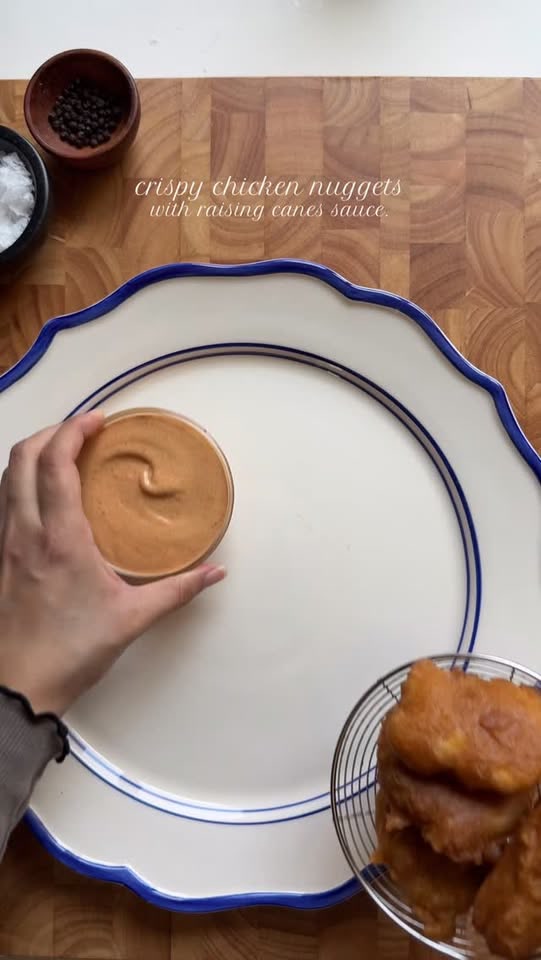 Crispy Chicken Nuggets with Raisins Cane’s Sauce