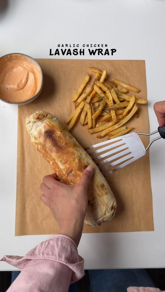 Garlic chicken lavash sandwich