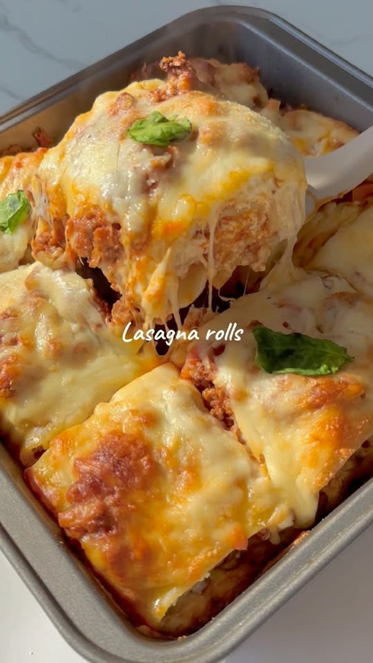 Gebackene Lasagne-Röllchen mit Ricotta