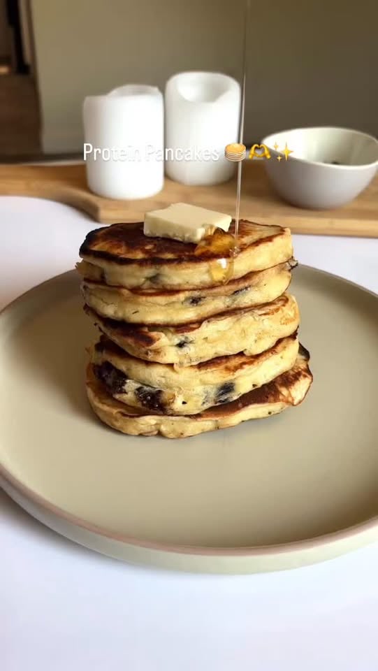 Hüttenkäse-Bananen-Protein-Pancakes