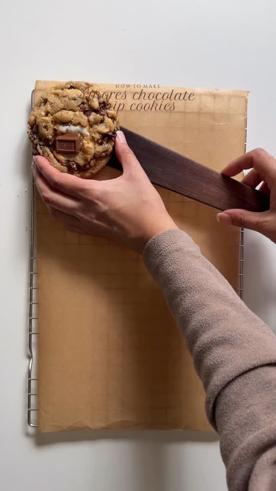 S’mores chocolate chip cookies
