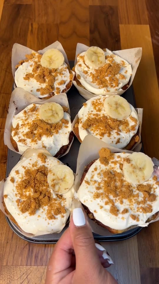 Bananen-Muffins mit Frischkäse-Füllung